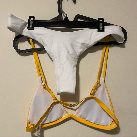 Zaful Two Tone Bikini Set - Picture 2 of 5